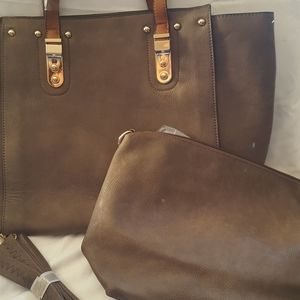 Brown bag with makeup case large